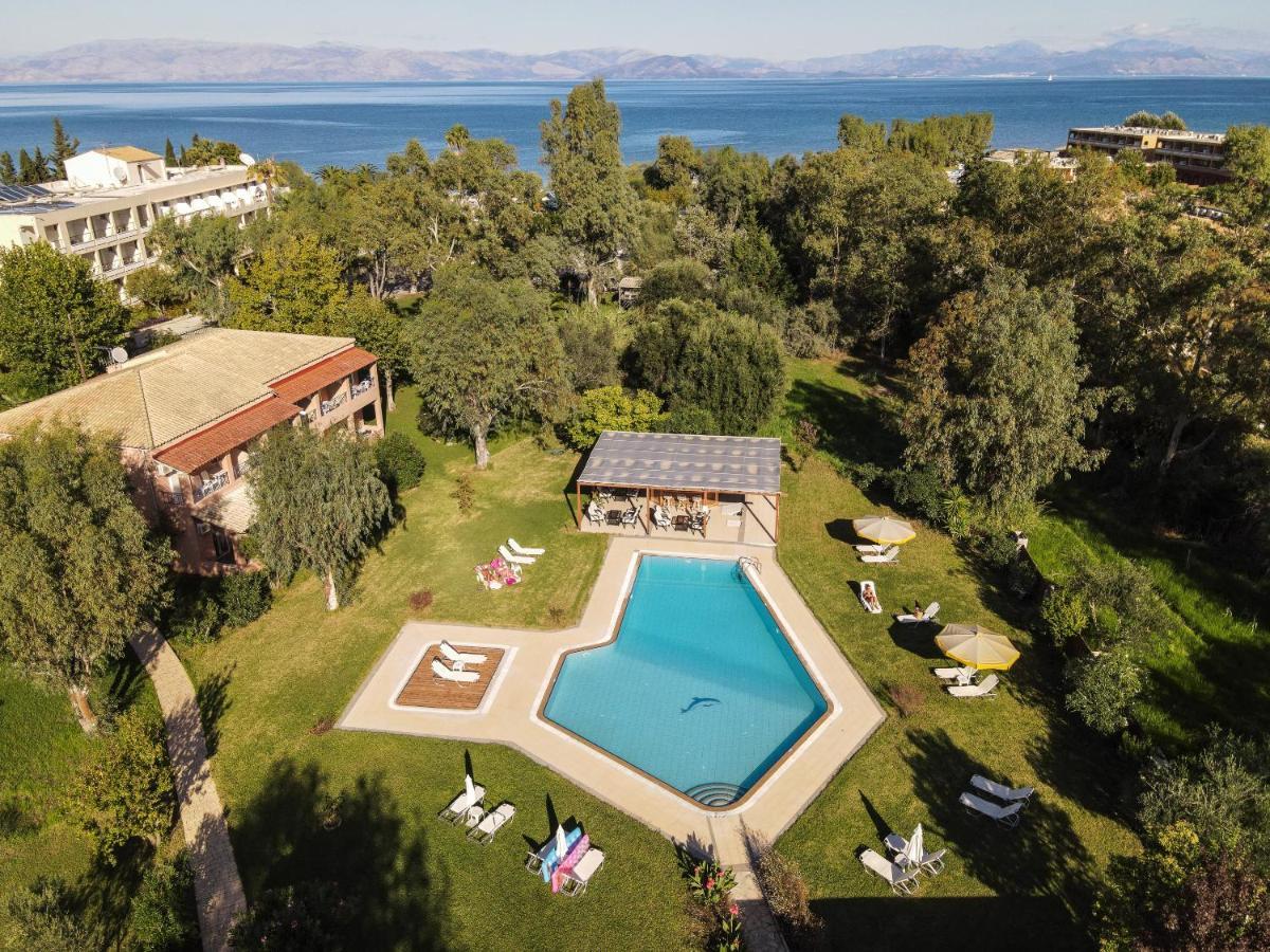 Tellis Holiday Rooms Moraḯtika Exterior foto