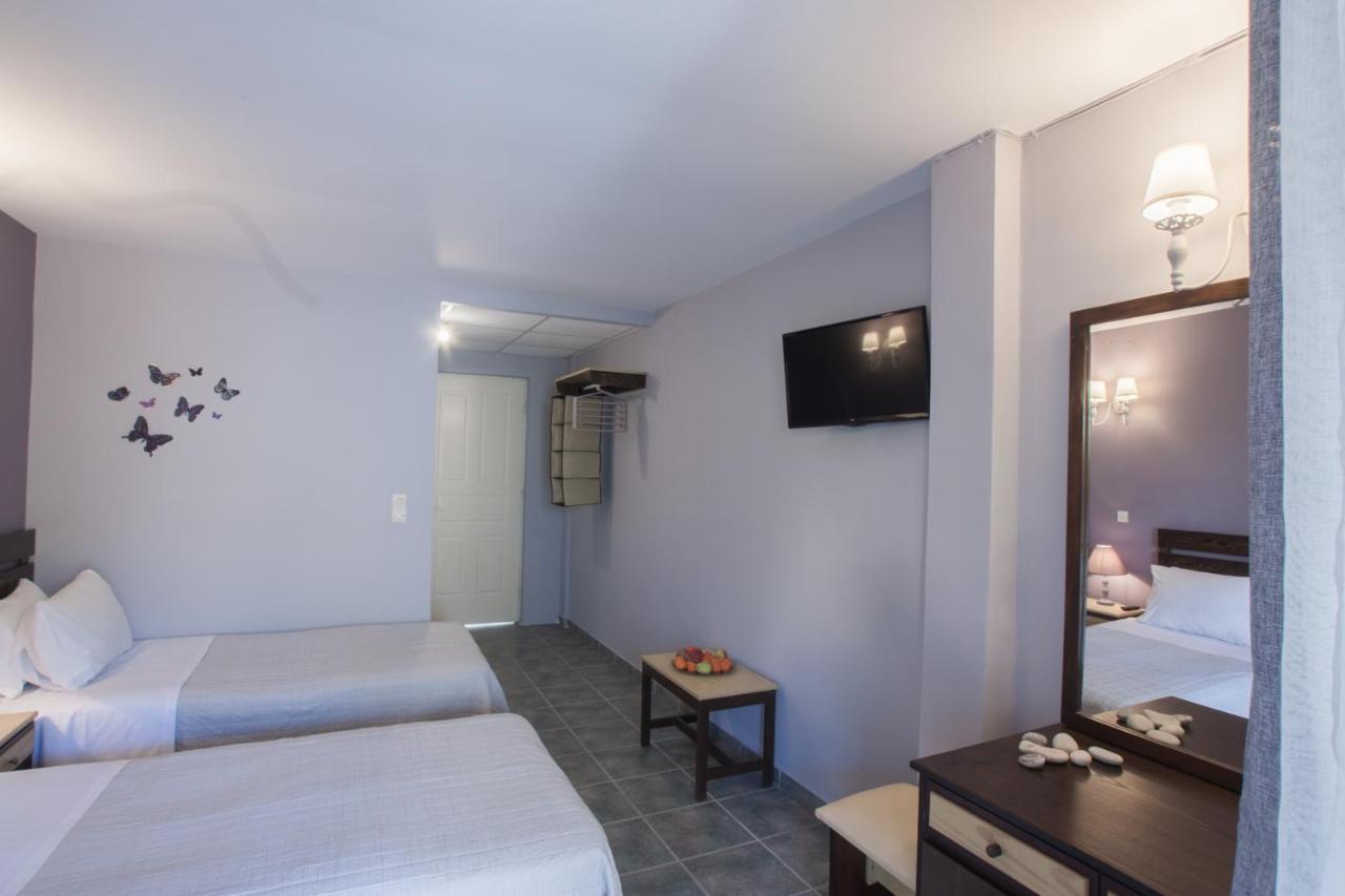 Tellis Holiday Rooms Moraḯtika Exterior foto