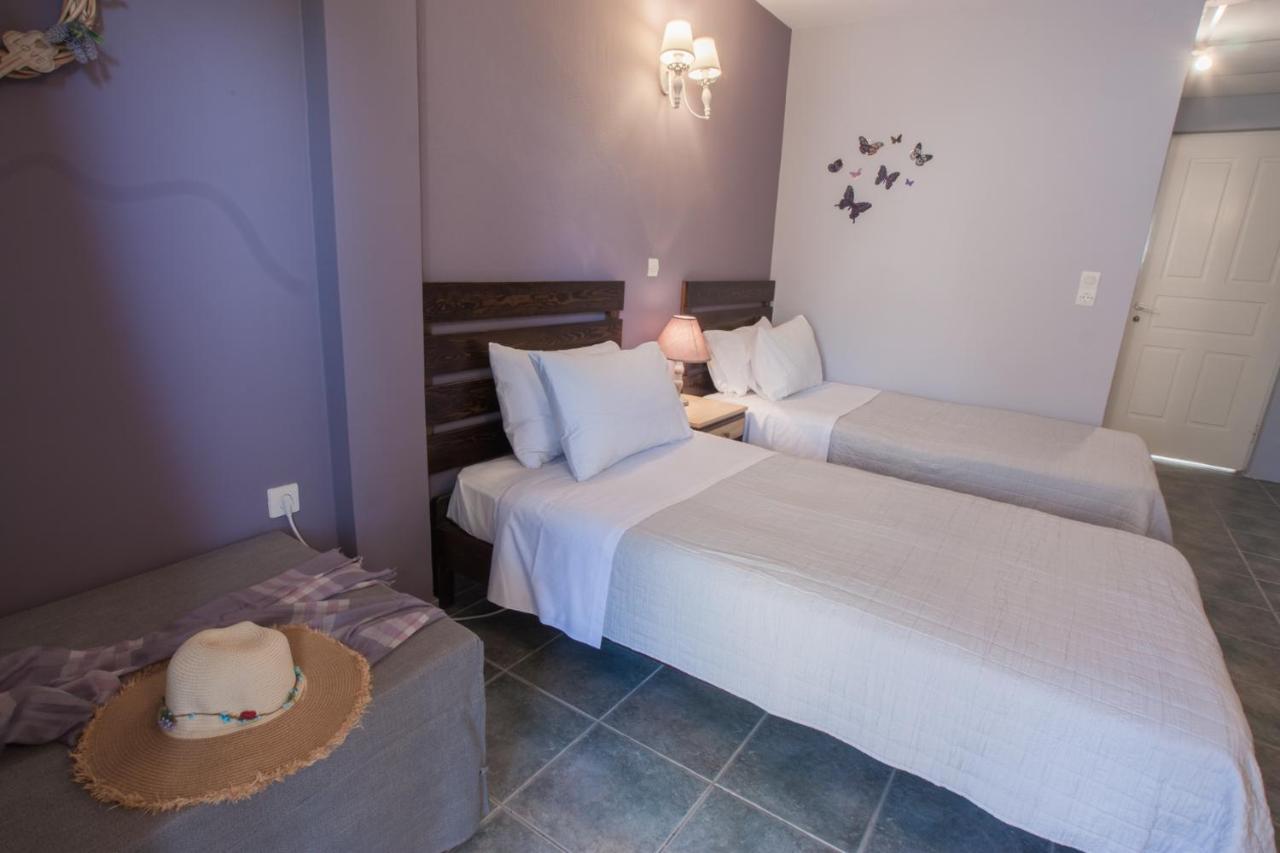 Tellis Holiday Rooms Moraḯtika Exterior foto